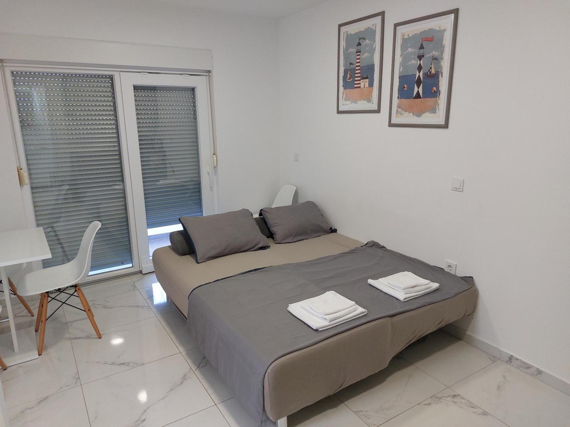 Apartmani Anastasia With Pool, Novalja Buitenkant foto